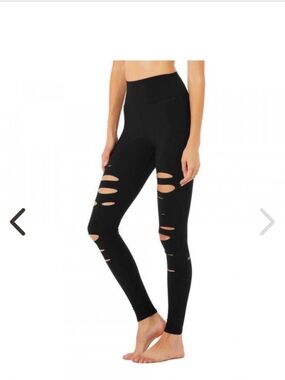 ALO Ripped Warrior Yoga Black High-Waist Leggings Size Small